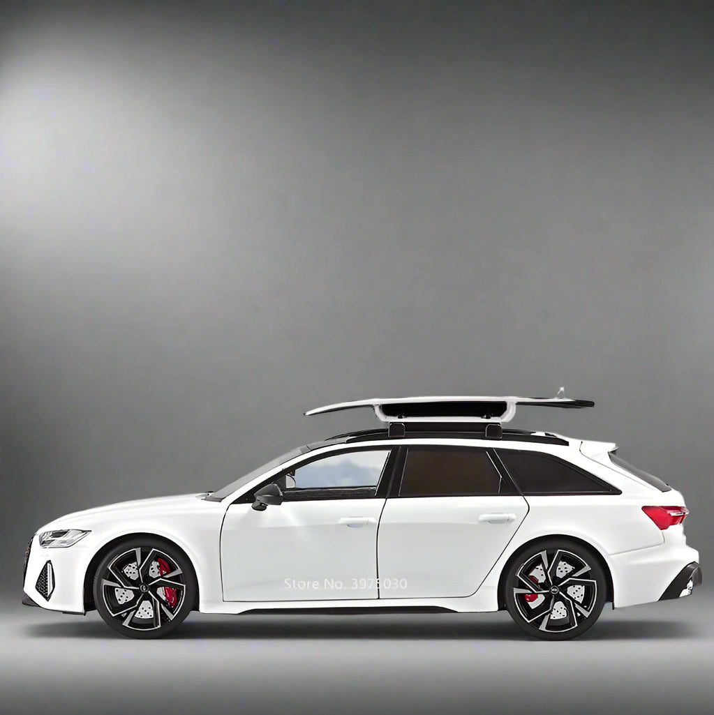 Audi RS6 Avant Diecast Model 1:18