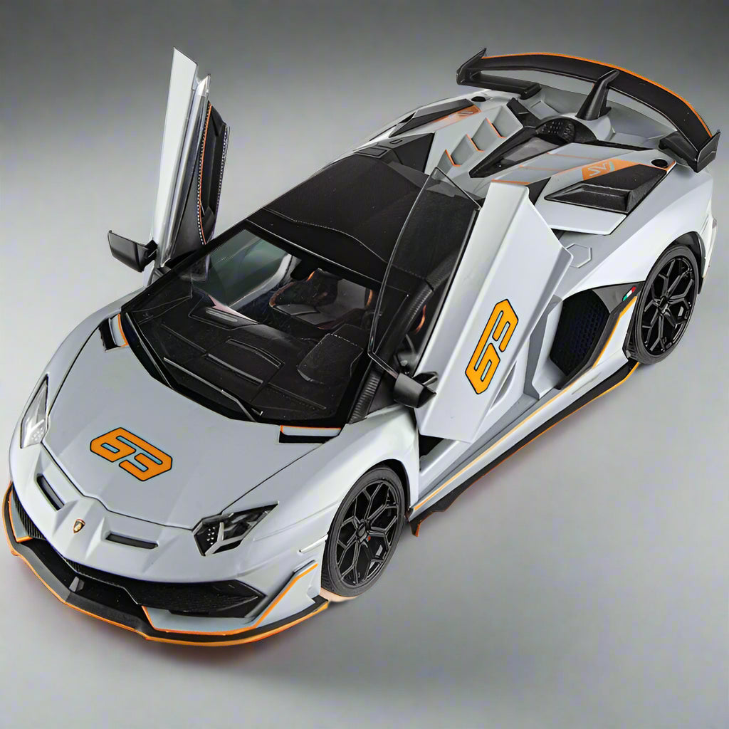 Lamborghini Aventador SVJ63 Diecast Model 1:18