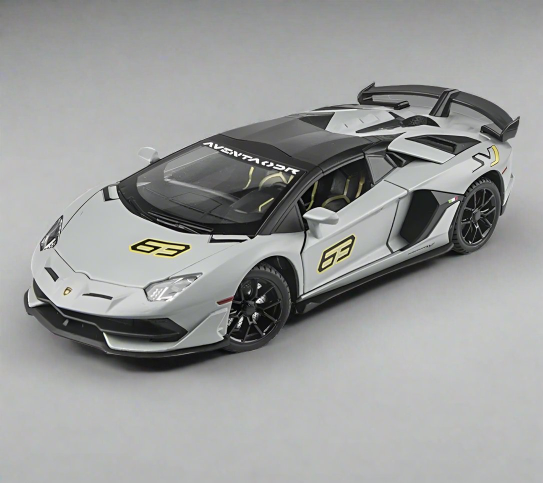 Lamborghini Aventador SVJ Premium Diecast Model 1:24