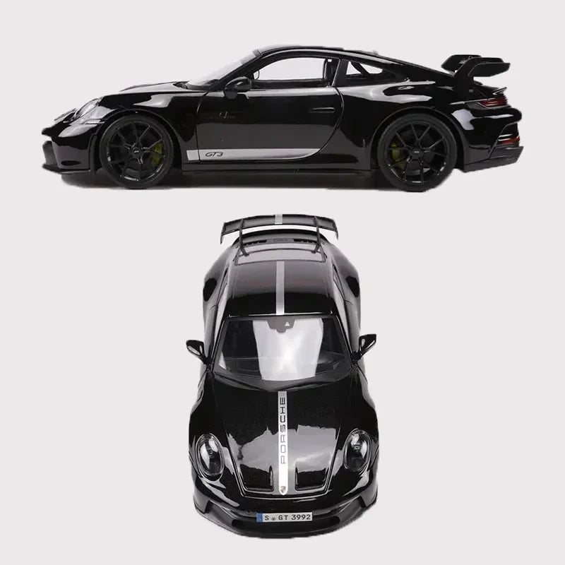 Porsche 911 GT3 Premium Diecast Model 1:18